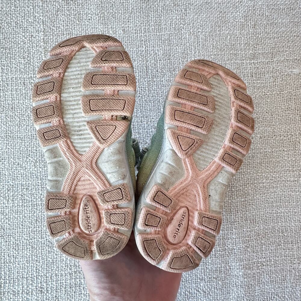 Stride Rite Made to Play Pastel Sneakers GUC Toddler 7 - Picture 4 of 6